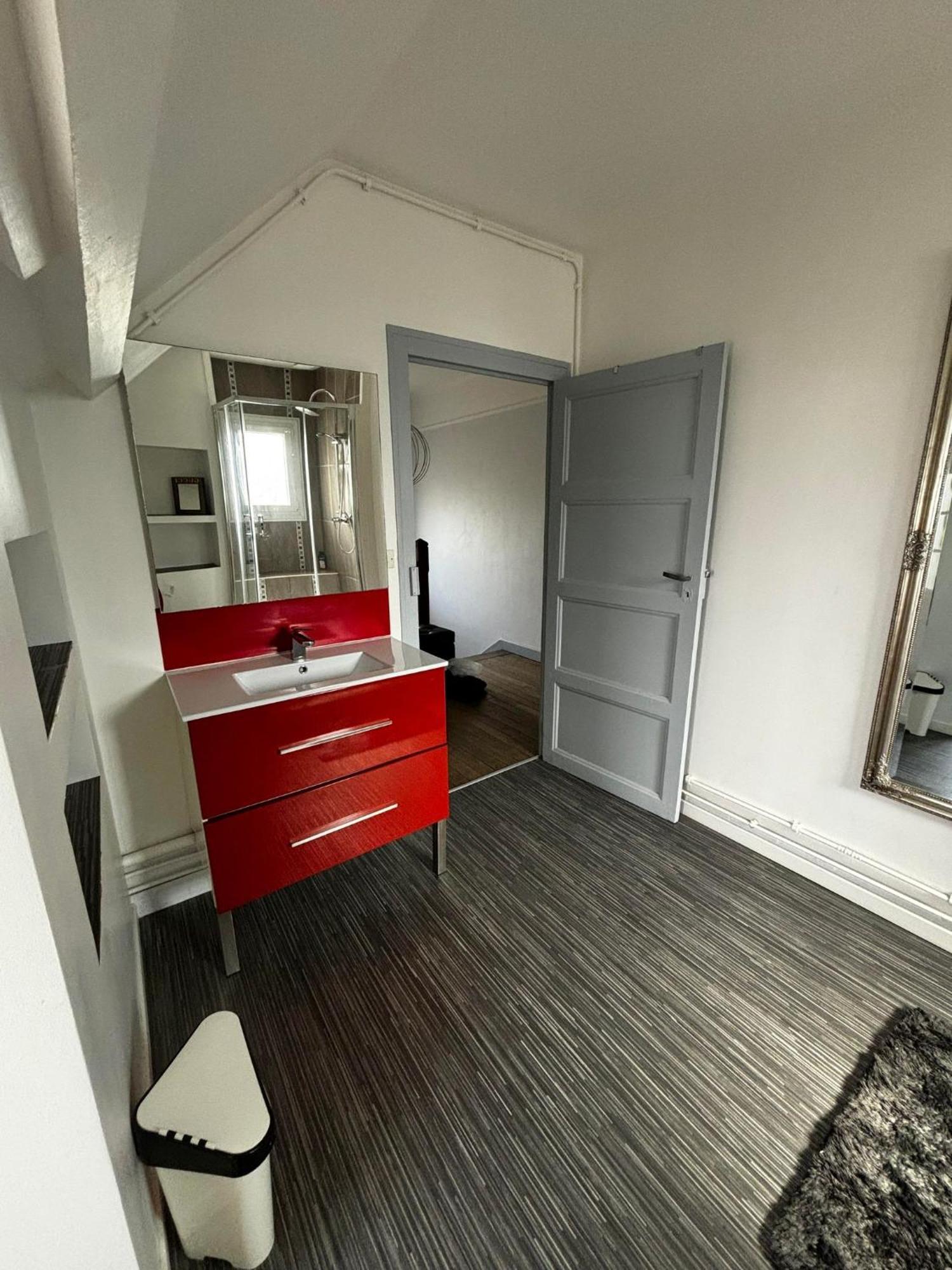 Maison De Village 4 Chambres Neuvy-sur-Loire Bagian luar foto